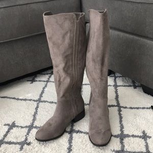 Brand new riding style boots